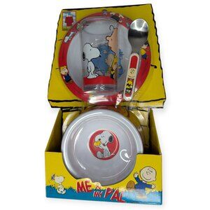 NWT Peanuts Trudeau "Me & My Pal" Snoopy Charlie Brown 4 Piece Melamine Set